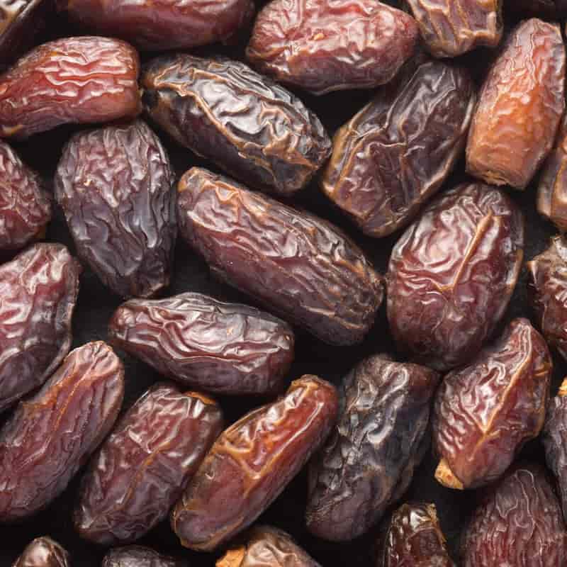 خرید خرما پیارم درجه یک + قیمت فروش استثنایی